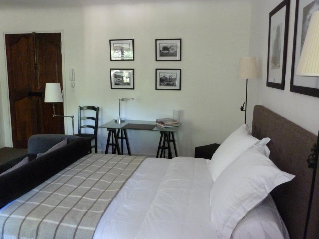 Appartement Cours Mirabeau Crsmb 엑상프로방스 객실 사진