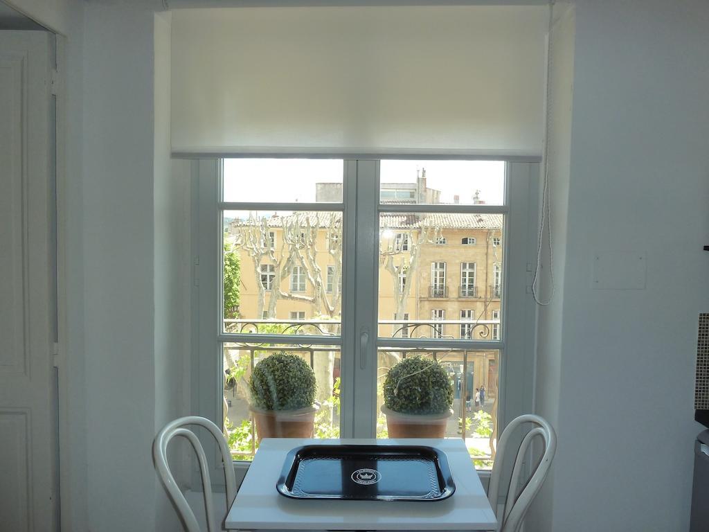 Appartement Cours Mirabeau Crsmb 엑상프로방스 객실 사진