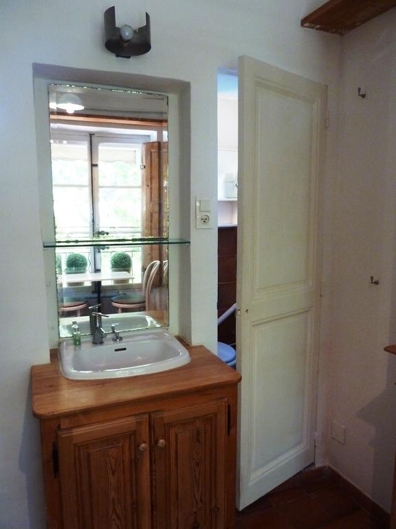 Appartement Cours Mirabeau Crsmb 엑상프로방스 객실 사진