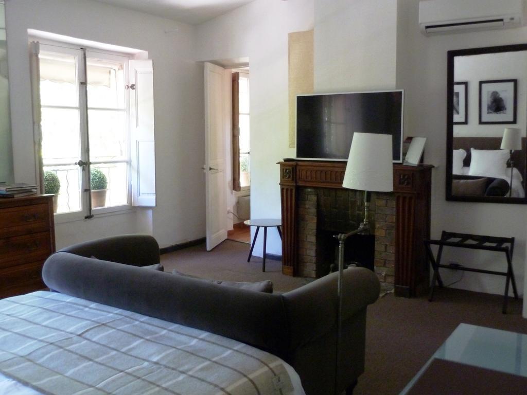 Appartement Cours Mirabeau Crsmb 엑상프로방스 객실 사진