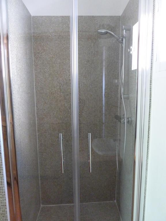 Appartement Cours Mirabeau Crsmb 엑상프로방스 객실 사진