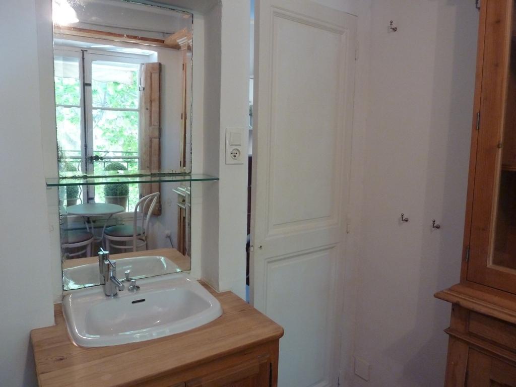 Appartement Cours Mirabeau Crsmb 엑상프로방스 객실 사진